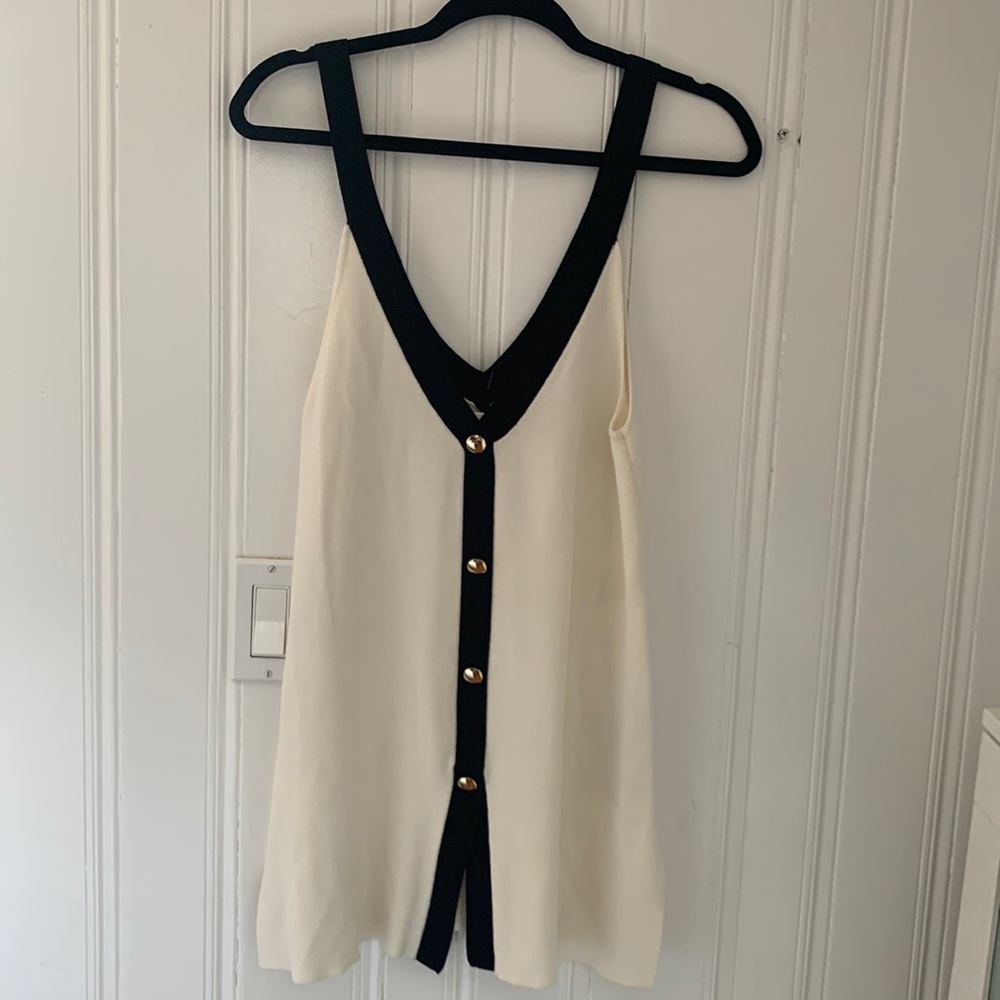 NWT Zara Off White V-Neck Sweater Tank Top